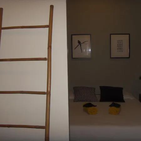Bed & Breakfast Suit' *